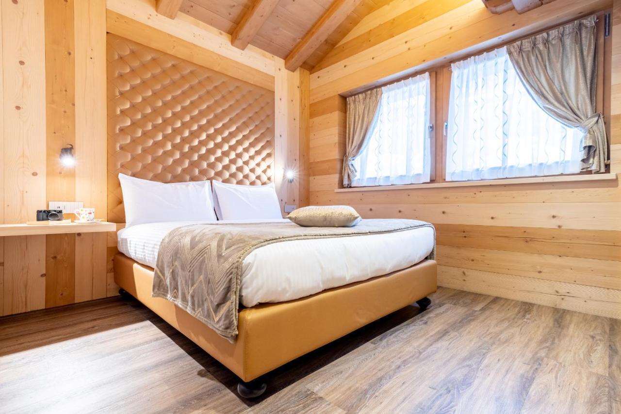 Chalet Imbosc'Che - 5 Beautiful Rooms In Charming B&B Лівіньо Екстер'єр фото