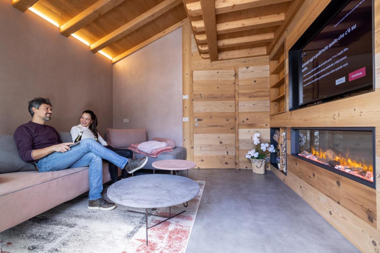 Chalet Imbosc'Che - 5 Beautiful Rooms In Charming B&B Лівіньо Екстер'єр фото