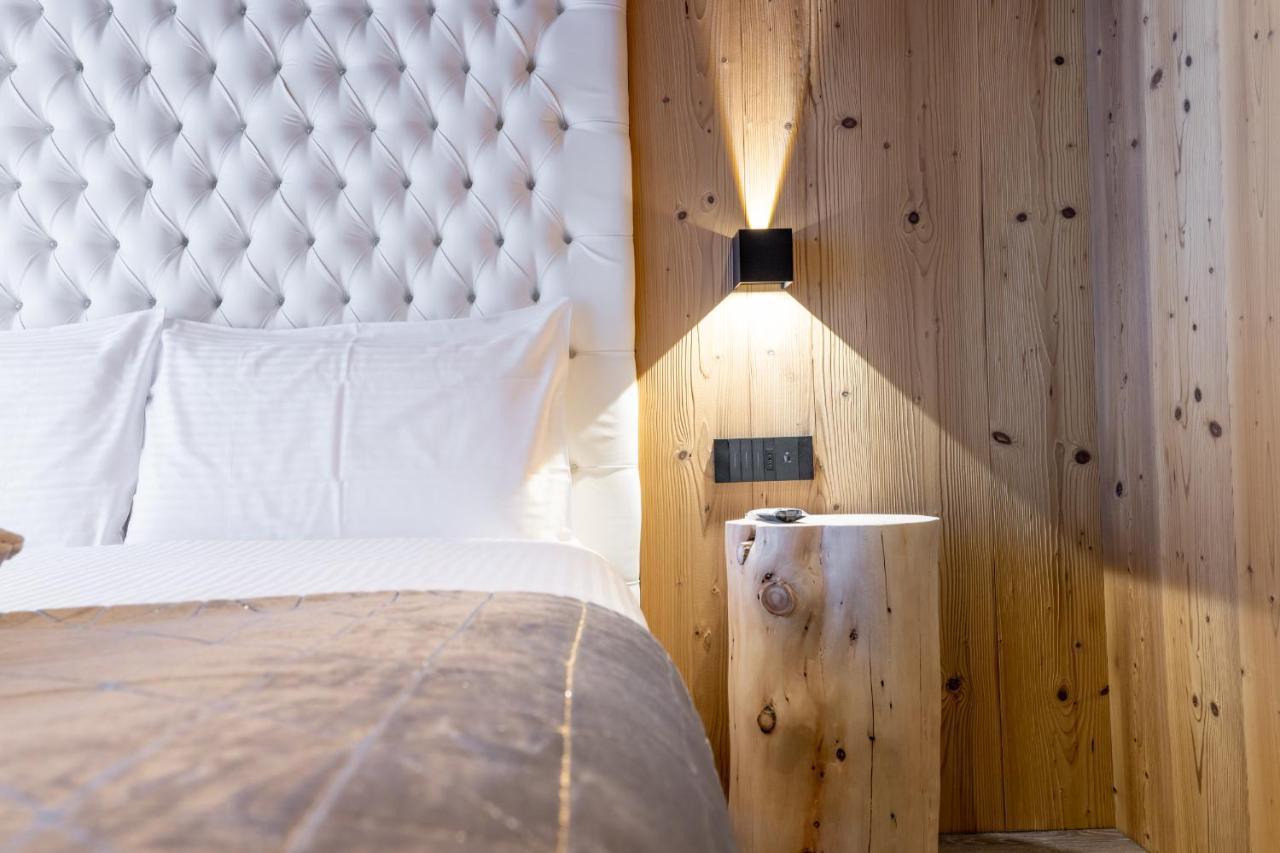 Chalet Imbosc'Che - 5 Beautiful Rooms In Charming B&B Лівіньо Екстер'єр фото
