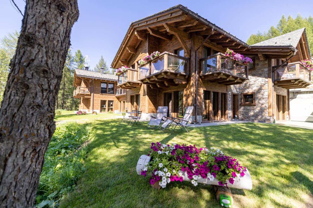Chalet Imbosc'Che - 5 Beautiful Rooms In Charming B&B Лівіньо Екстер'єр фото